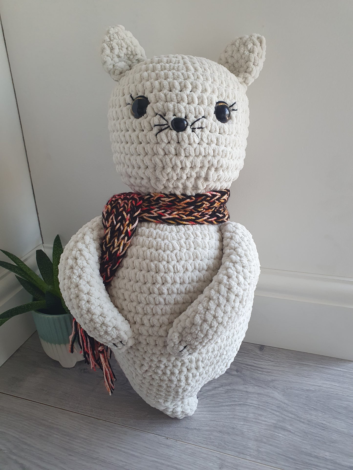 Ghost Cat - Mia