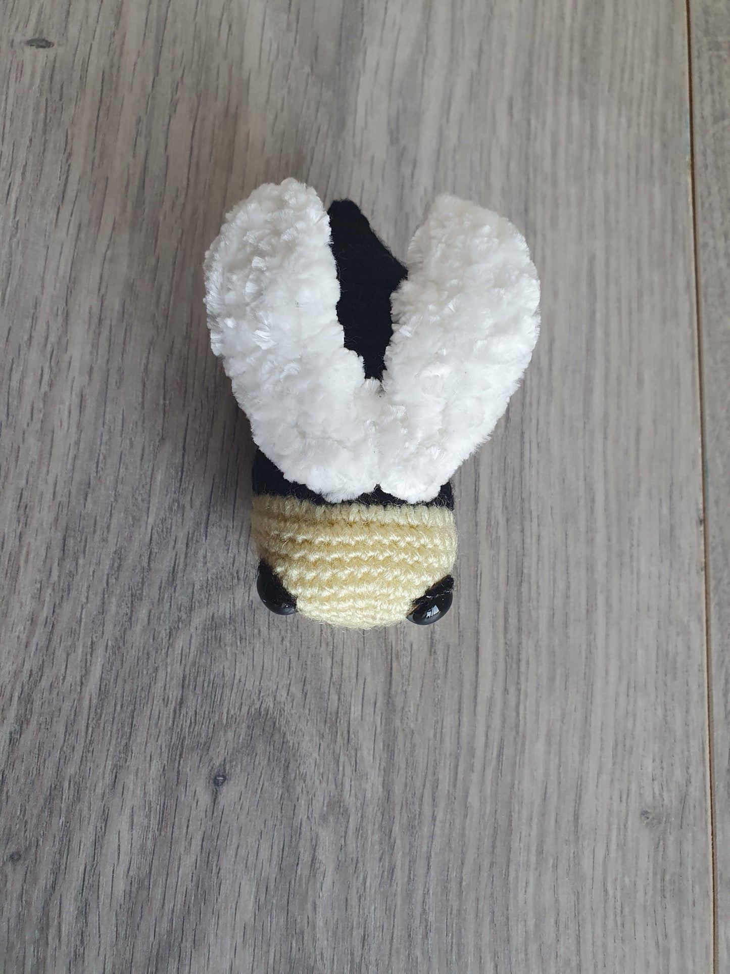 Bee - Bea